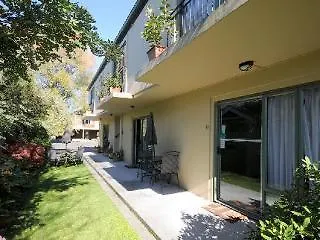 Courtesy Court Motel Christchurch 3*,